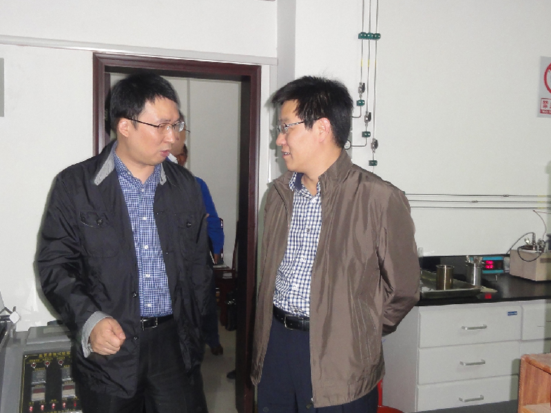 2012年10月，市政府沈南松副市长来公司考察